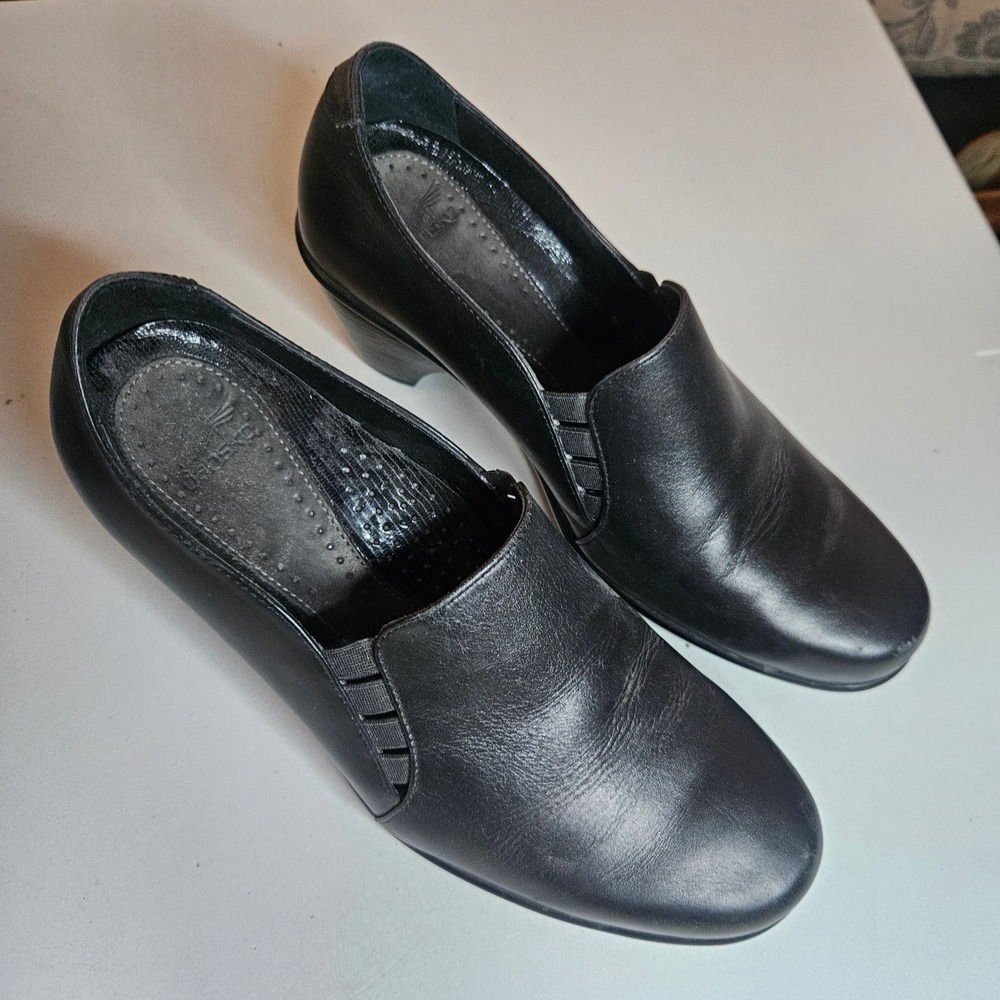 Dansko Black Leather Slip On Block Heel Pumps Round Toe Shoes Size 38 Portugal